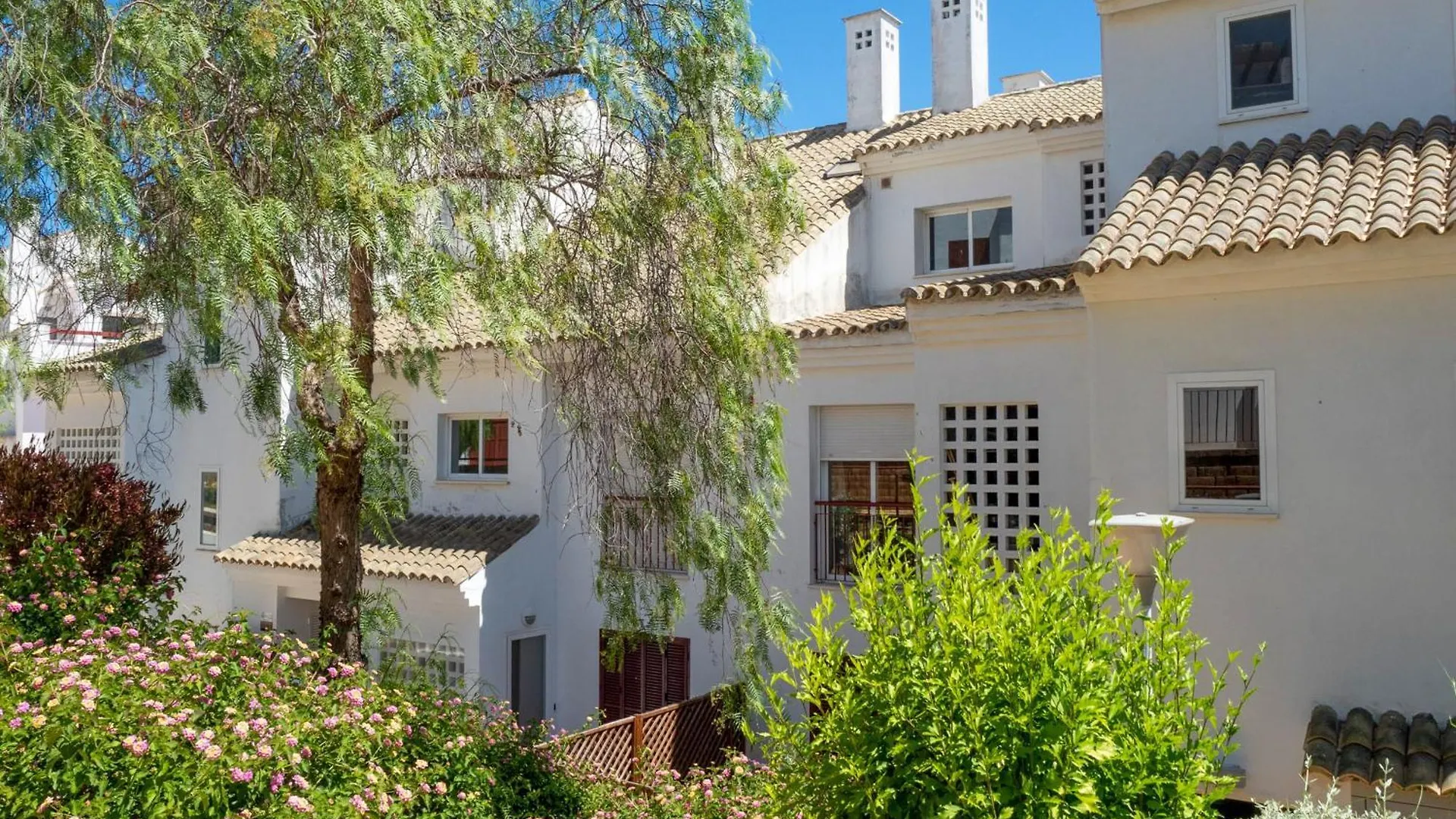 2253-Amazing Penthouse, Huge Terrace, Golf View Lägenhet Alcaidesa